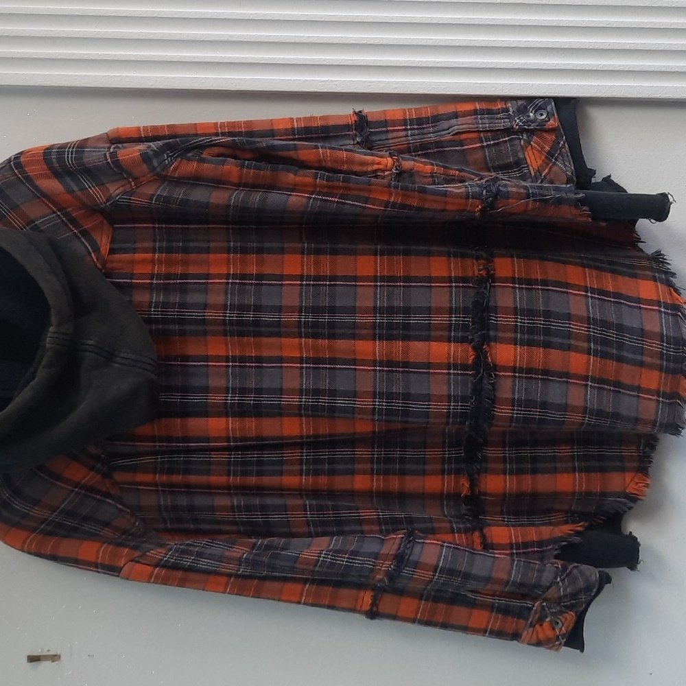 🧡 We The Free Flannel Hoodie - Picture 4 of 11